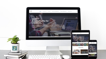 Set of digital devices screen mockup